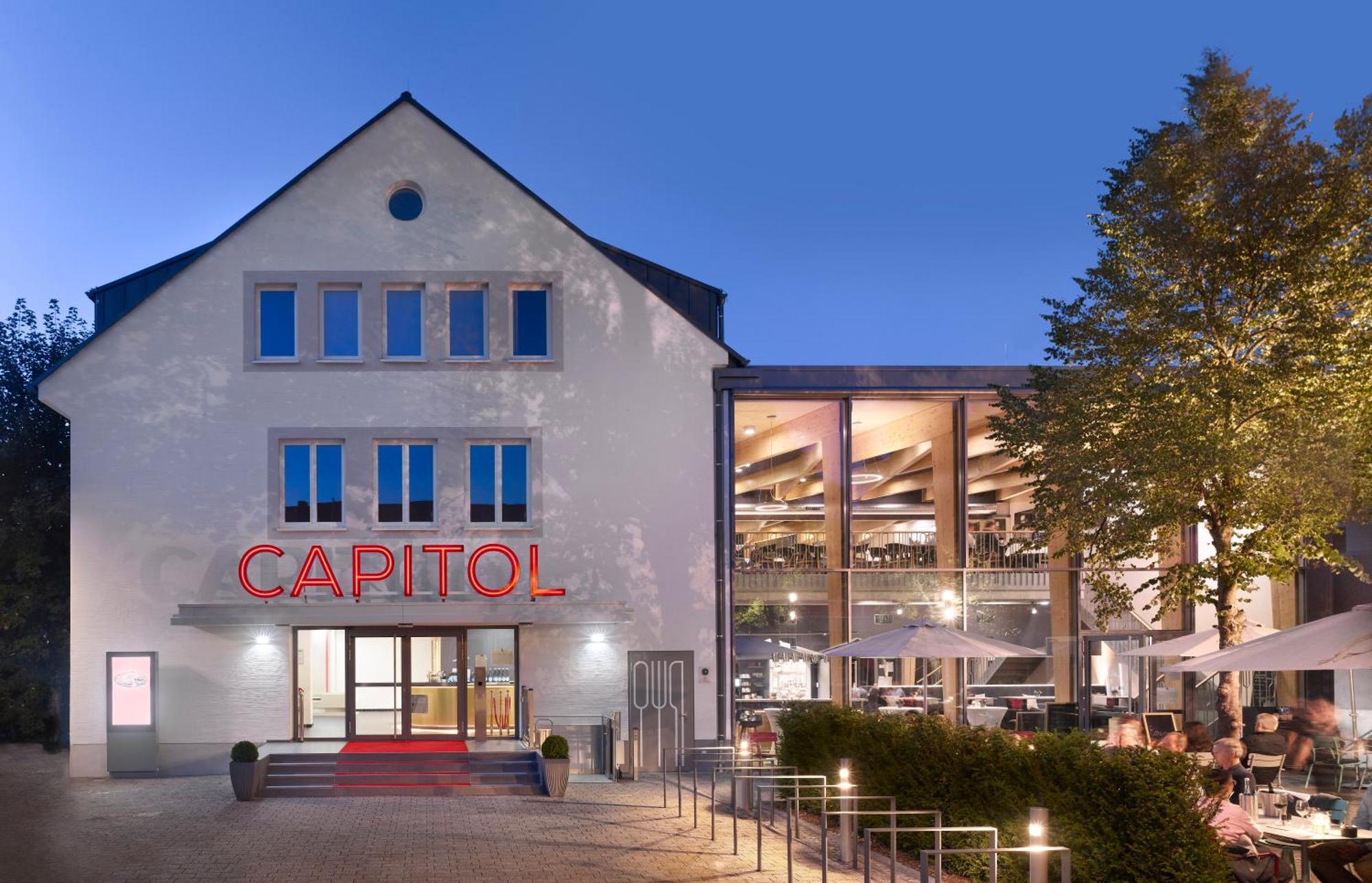 Das Neue Capitol Bad Berleburg Bagian luar foto
